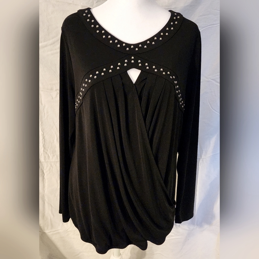 Thalia Sodi black studded LG top